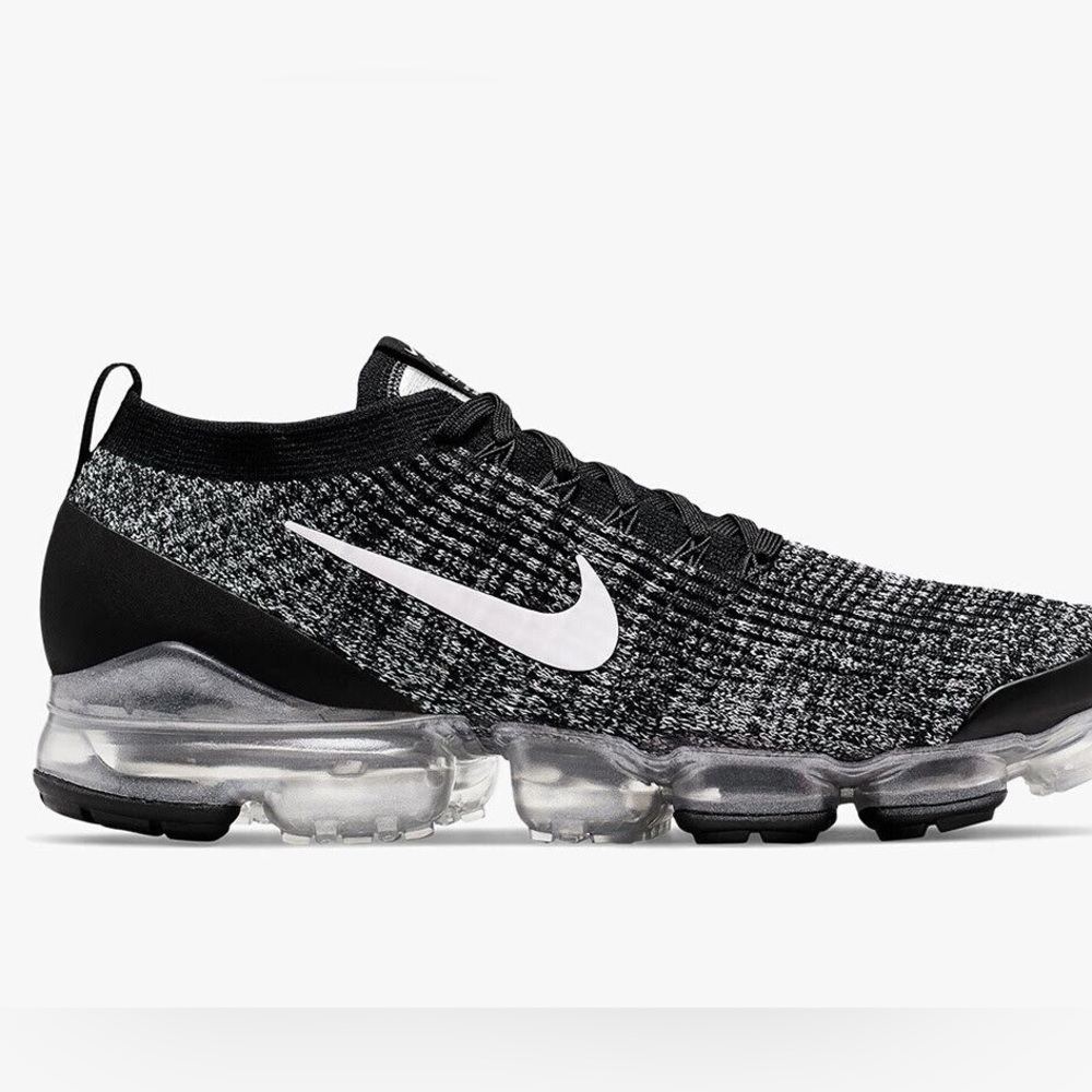 Boys Nike Air VaporMax Oreos